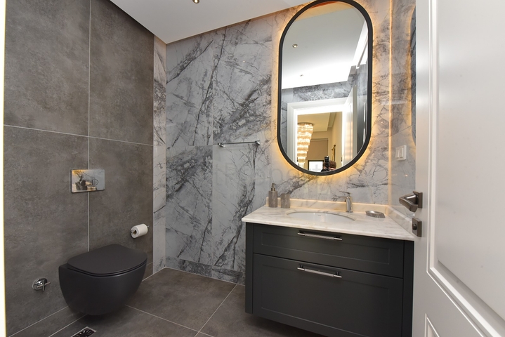 Luxury Furnished Villa in Bektas, Alanya with Panoramic Sea & Castle Views