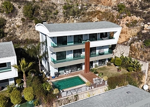 Luxury Furnished Villa in Bektas, Alanya with Panoramic Sea & Castle Views