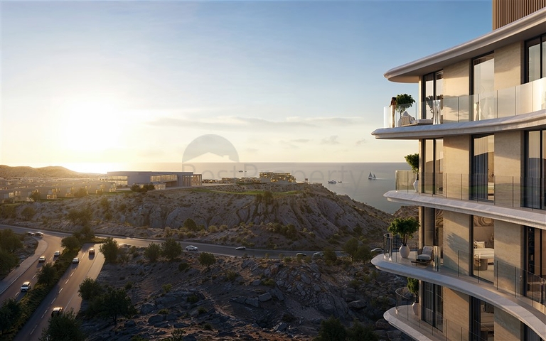 Privacy, comfort, prestige: your new home on the shores of Oman