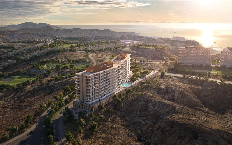 Privacy, comfort, prestige: your new home on the shores of Oman