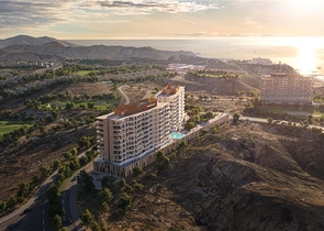 Privacy, comfort, prestige: your new home on the shores of Oman