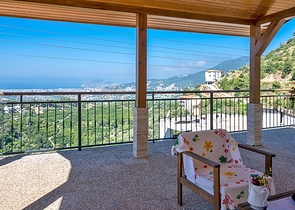Fully Furnished 4+1 Villa in Alanya with Private Garden & Pool – 250 m²