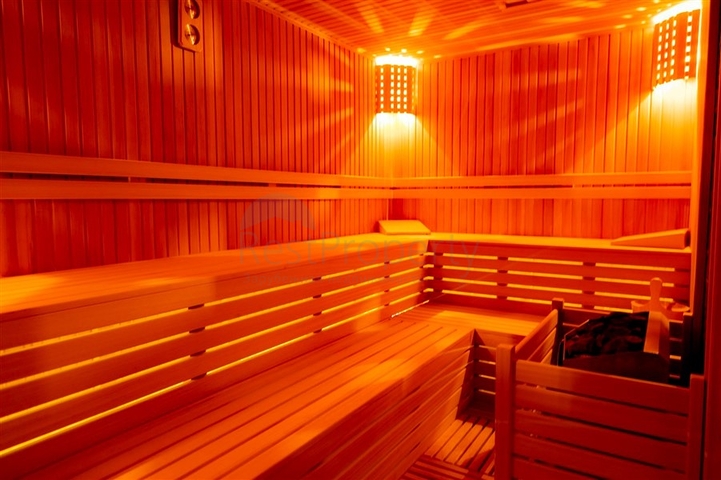 One-bedroom apartment 300 m from the sea