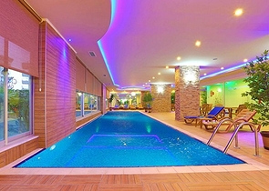 Furnished 1+1 Apartment in Cikcilli, Alanya with Full Resort Facilities