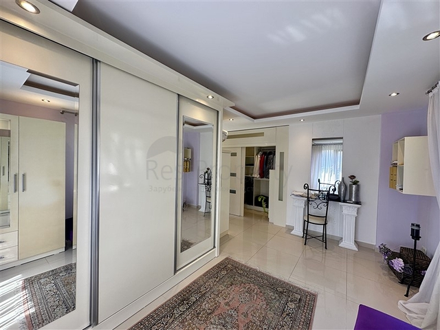 Elegant 3-Bedroom Sea-View Villa in Alanya | 251 m² on 503 m² Plot