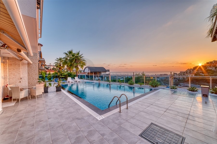 A spacious villa with sea views and a full range of amenities is the perfect combination of luxury and comfort.