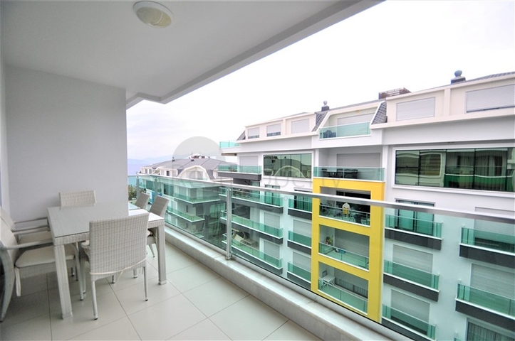 Luxury Sea-View 2+1 Apartment in Kargicak | 50 m to the Beach