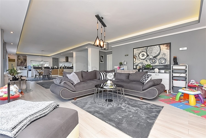 Luxury 3+1 Sea-View Villa in Kargicak | 292 m² on 1,140 m² Plot