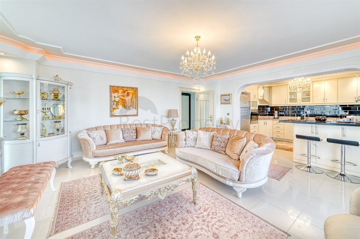 Furnished 3+1 Apartment in Mahmutlar, Alanya | 170 m² with Facilities