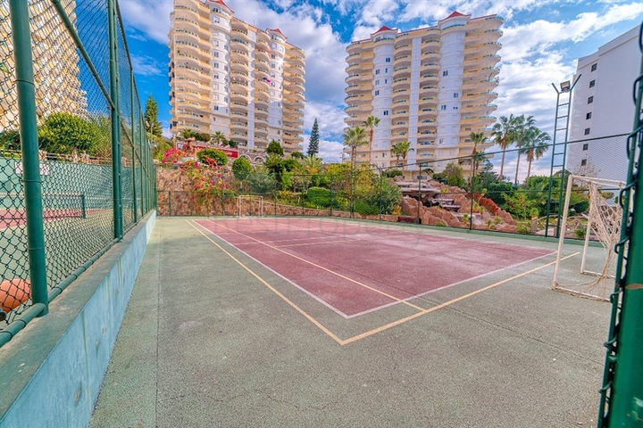 Furnished 3+1 Apartment in Mahmutlar, Alanya | 170 m² with Facilities