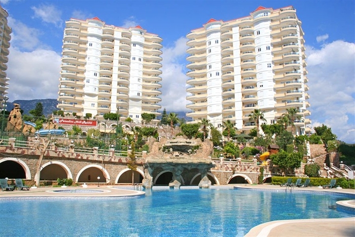 Furnished 3+1 Apartment in Mahmutlar, Alanya | 170 m² with Facilities