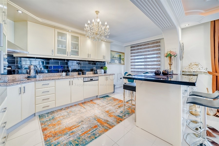 Furnished 3+1 Apartment in Mahmutlar, Alanya | 170 m² with Facilities