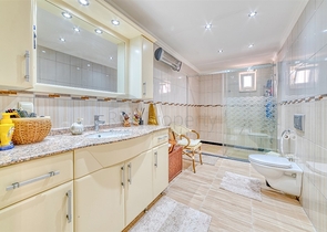 Furnished 3+1 Apartment in Mahmutlar, Alanya | 170 m² with Facilities