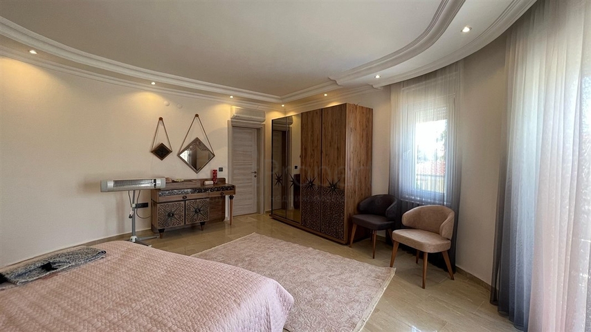 Furnished villa with sea view in the picturesque area of Kargicak