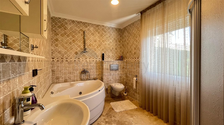 Furnished villa with sea view in the picturesque area of Kargicak