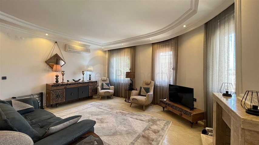 Furnished villa with sea view in the picturesque area of Kargicak