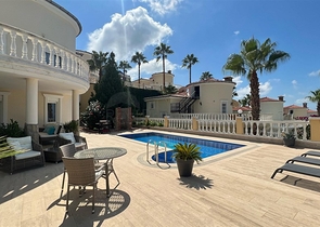 Furnished villa with sea view in the picturesque area of Kargicak