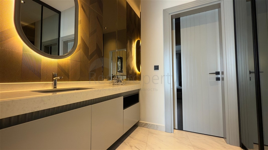 Luxury 2+1 Apartment in Kargicak | 105 m², First Line to the Sea