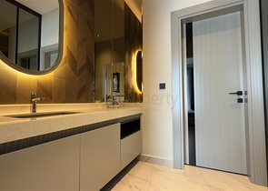 Luxury 2+1 Apartment in Kargicak | 105 m², First Line to the Sea