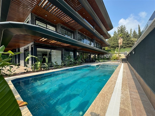 Modern 2+1 apartment in a comfortable complex with hotel infrastructure