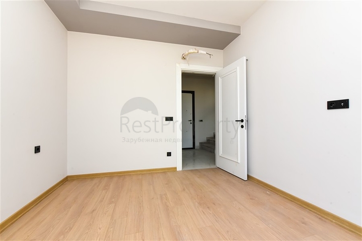 Penthouse with sea view in the heart of Alanya 