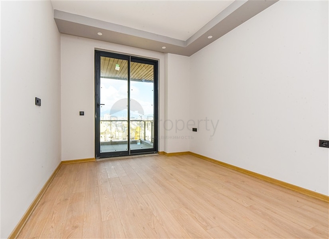 Penthouse with sea view in the heart of Alanya 