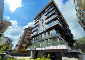 Penthouse with sea view in the heart of Alanya 