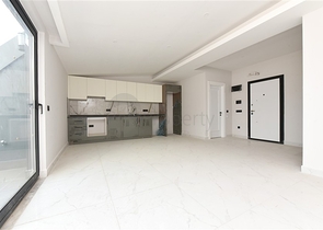 Penthouse with sea view in the heart of Alanya 