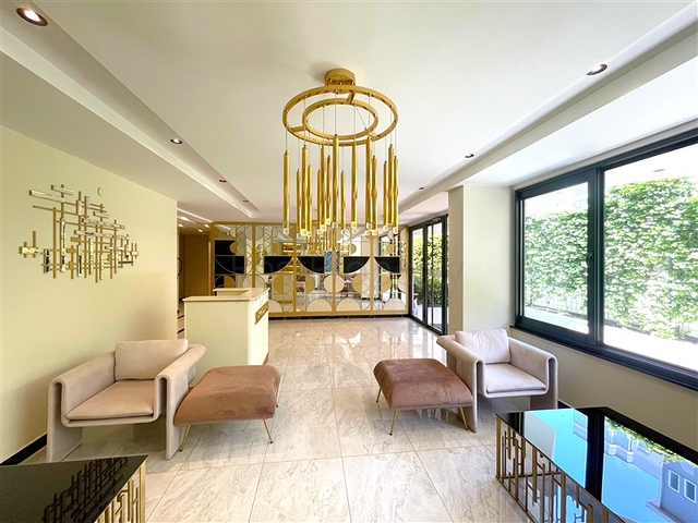 Luxury 3+1 penthouse in a prestigious area of Alanya with sea view