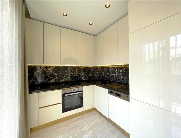 Luxury 3+1 penthouse in a prestigious area of Alanya with sea view