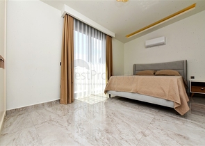 Luxury 3+1 penthouse in a prestigious area of Alanya with sea view