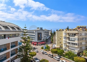 Luxury 3+1 penthouse in a prestigious area of Alanya with sea view