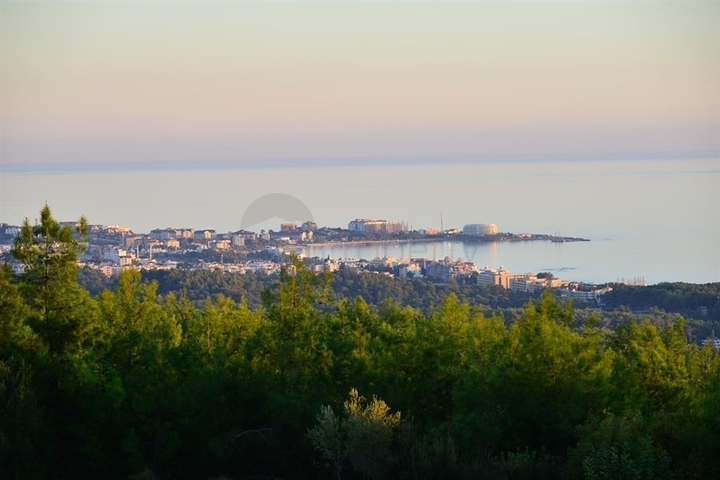 Luxury 4+1 Villa Near Incekum Beach | 290 m² Sea-View Residence