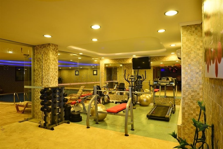 Luxury 4+1 Villa Near Incekum Beach | 290 m² Sea-View Residence