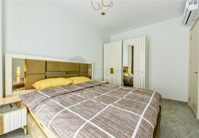 1+1 Apartment for Rent in Central Alanya | 150 m to the Beach