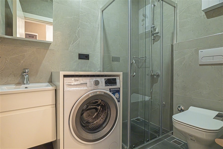 Modern 1+1 Apartment in Cleopatra, Alanya | 47 m² Near the Beach