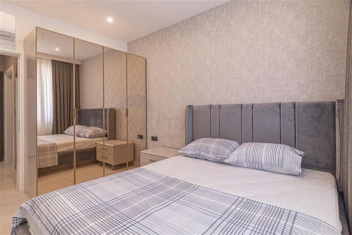 Modern 1+1 Apartment in Cleopatra, Alanya | 47 m² Near the Beach