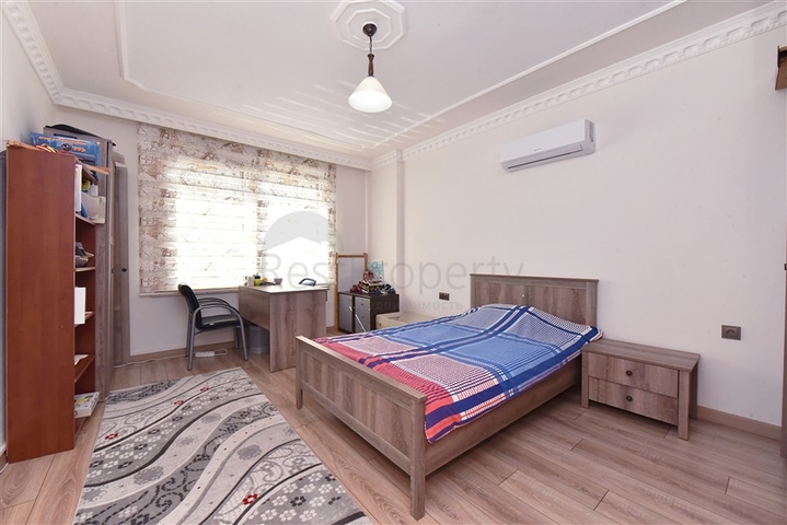 Spacious 11+2 villa with private plot and panoramic sea views