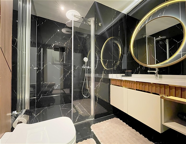 Modern 2+1 Penthouse for Rent in Central Alanya | 150 m to Beach