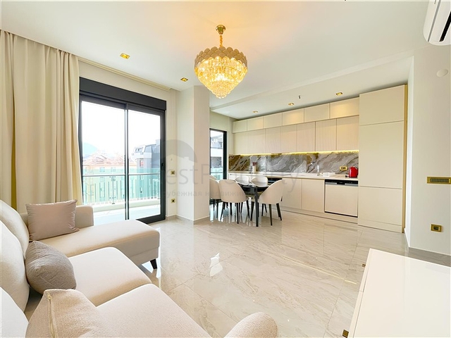 Sea-View 2+1 Penthouse for Rent in Central Alanya | 102 m²