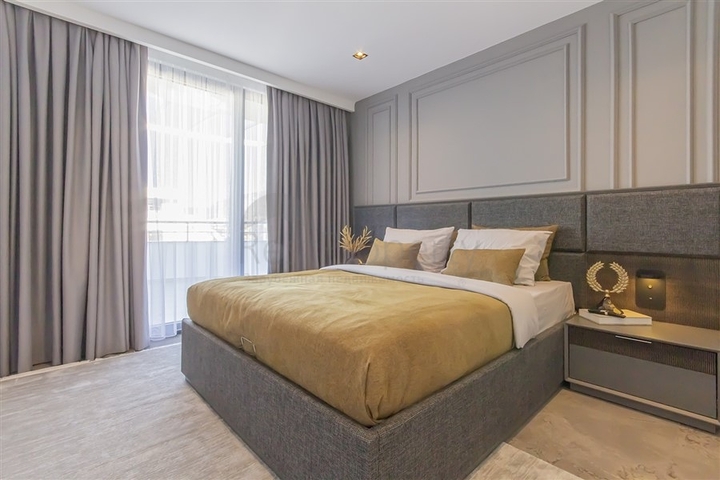 Luxury penthouse with sea view 50 meters from the sea