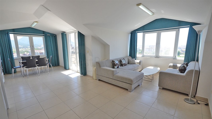 Spacious 4+2 apartment in a complex with luxury infrastructure in Alanya