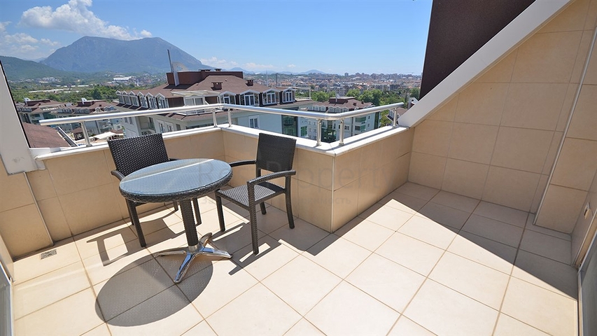 Spacious 4+2 apartment in a complex with luxury infrastructure in Alanya
