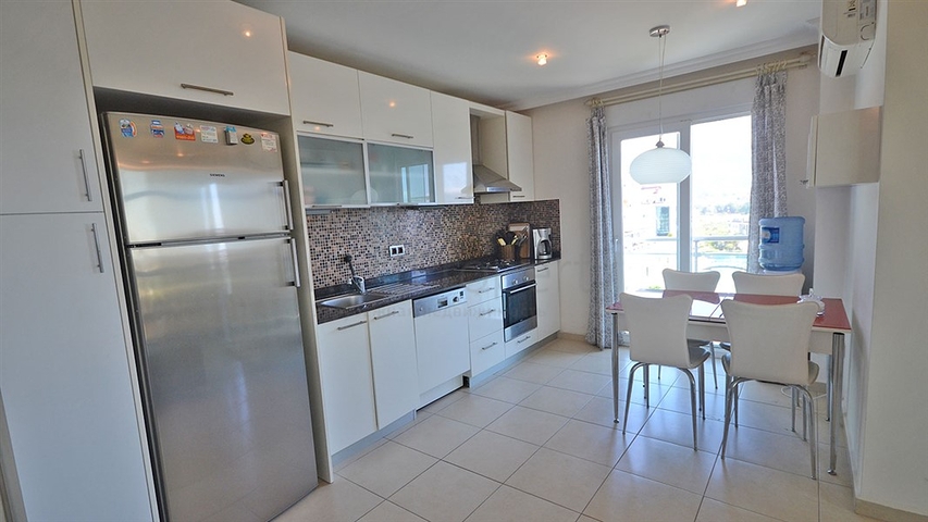 Spacious 4+2 apartment in a complex with luxury infrastructure in Alanya