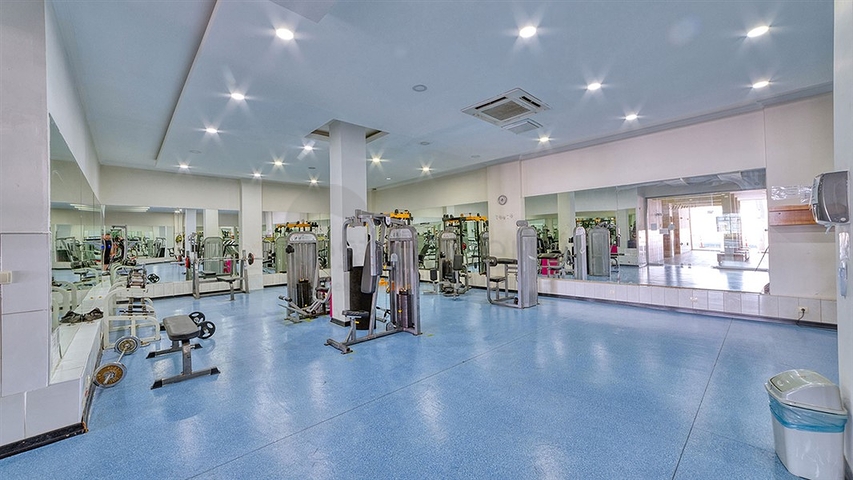 Spacious 4+2 apartment in a complex with luxury infrastructure in Alanya