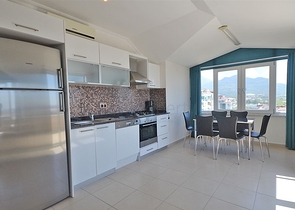 Spacious 4+2 apartment in a complex with luxury infrastructure in Alanya