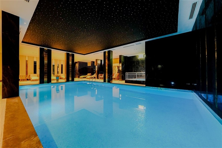 Furnished 2+1 Apartment in Central Alanya | 150 m to Private Beach