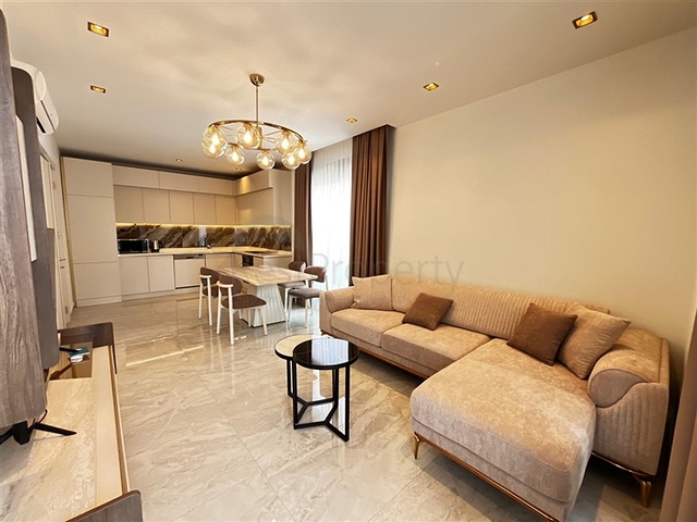 Furnished 2+1 Apartment in Central Alanya | 150 m to Private Beach
