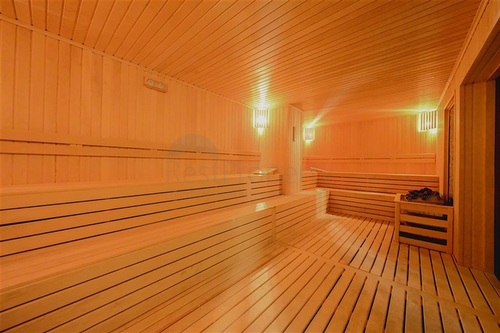 Furnished 2+1 Apartment in Central Alanya | 150 m to Private Beach