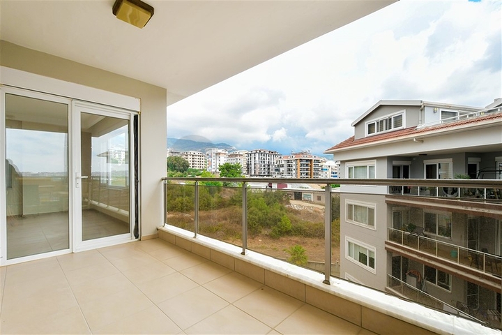 Spacious 4+1 Penthouse in Oba, Alanya | 240 m² with Large Terrace